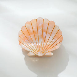 Oceane Medium Seashell Claw Clip