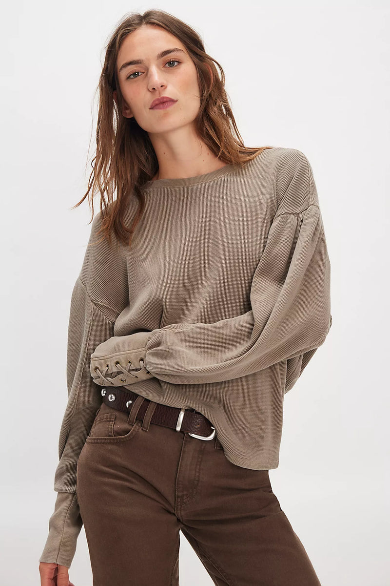 Lapis Cuff Top in Fossil Dune