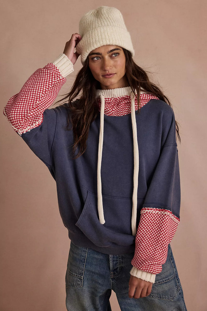 Snug Bonnet Sweatshirt Indigo