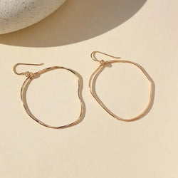 Form Hoop Earring 14k Gold Fill