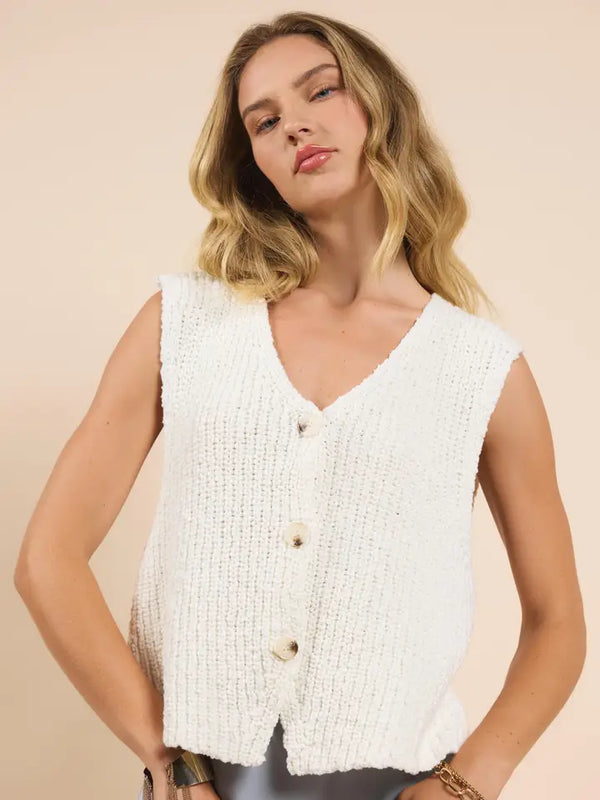 Arlo Cardi Vest White