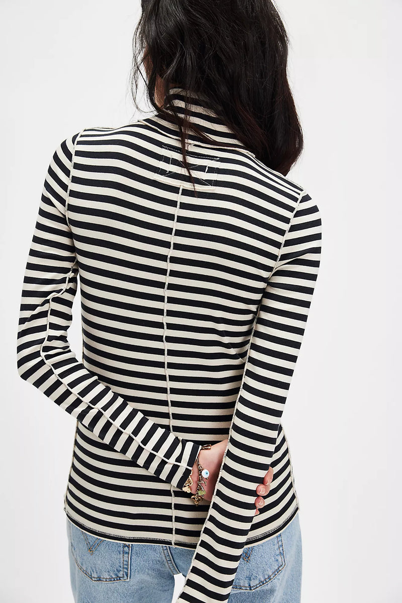 Good Good Stripe Turtleneck Black Combo
