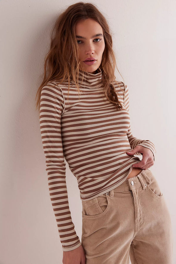 Good Good Stripe Turtleneck Otter/Tea