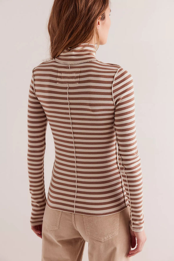 Good Good Stripe Turtleneck Otter/Tea