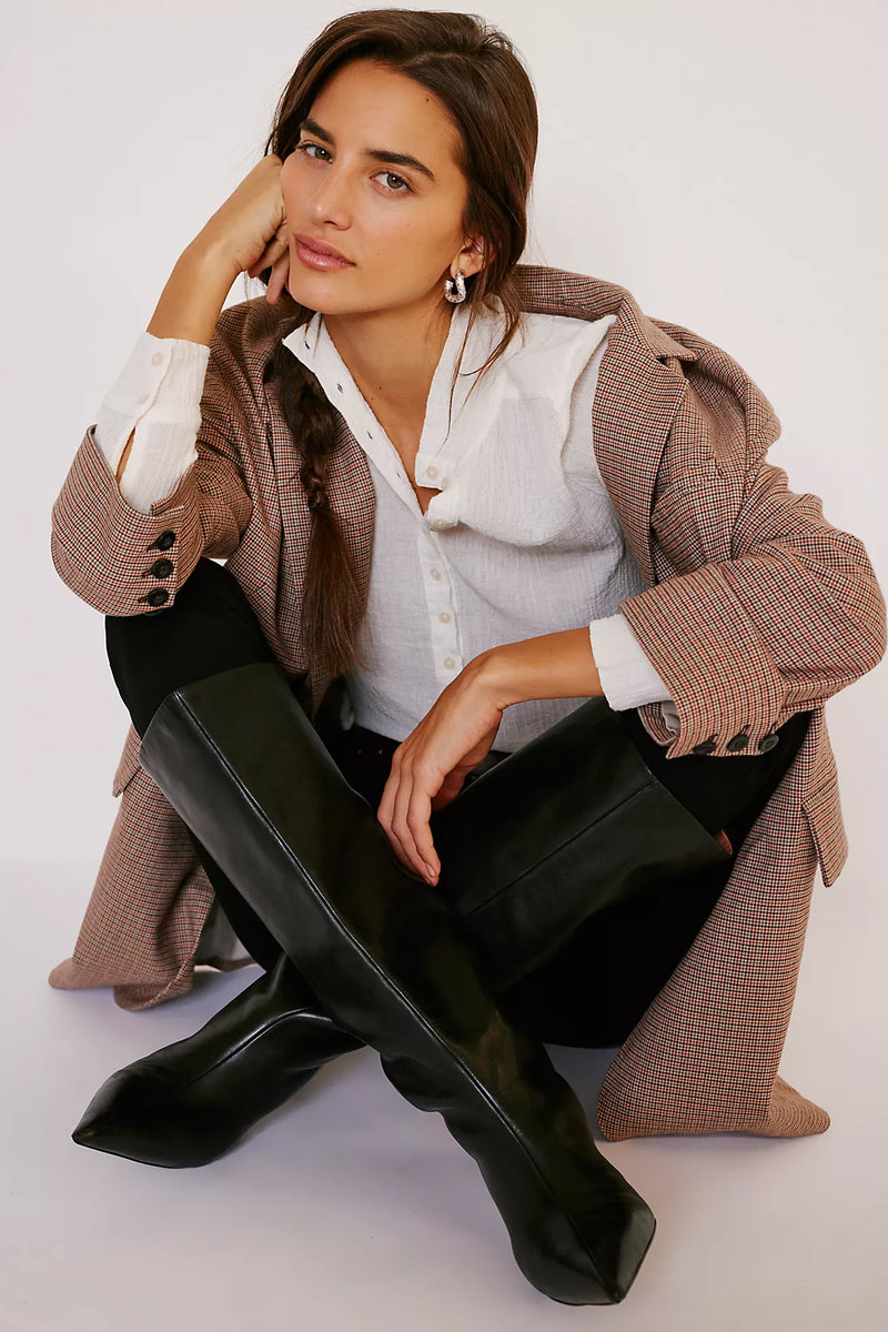 Kiki Kitten Heel Boots Black Leather