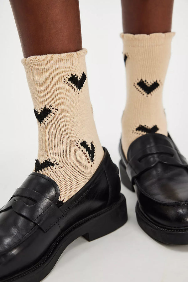 Cupids Bow Socks Brown
