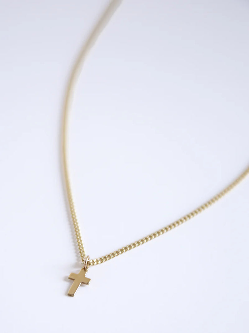 Cross Pendant Curb Chain Necklace
