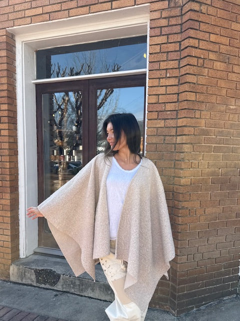 Mohaire Poncho Beige