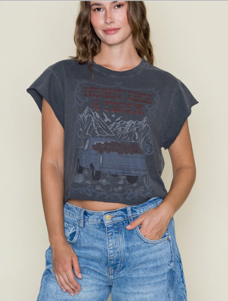 Lainey Wilson "Heart like a truck" Crop Tee