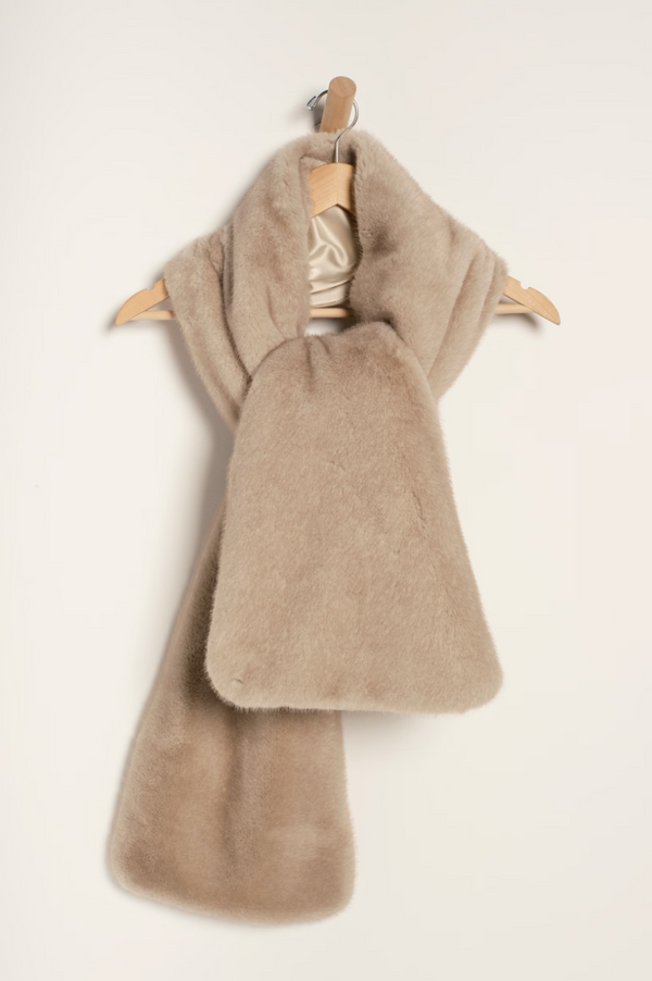 Snow Angel Faux Fur Scarf Ivory