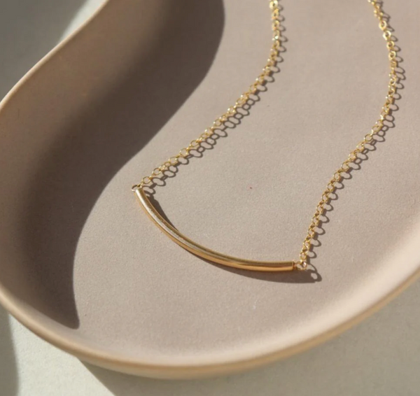 Minimal Necklace in 14k Gold Filled