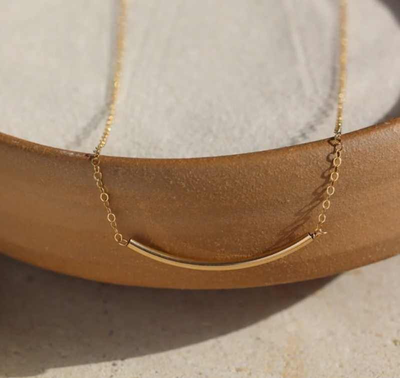 Minimal Necklace in 14k Gold Filled