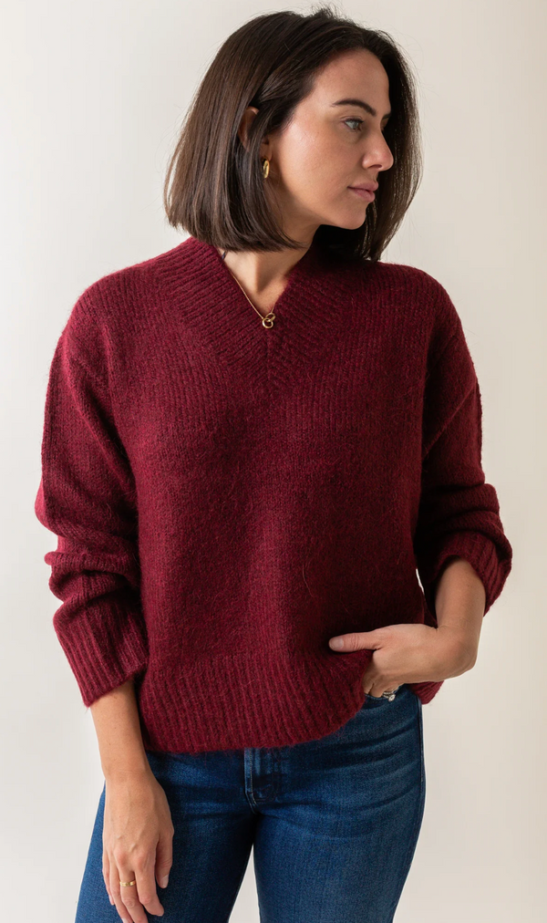 Talia Chunky V-neck Sweater Claret