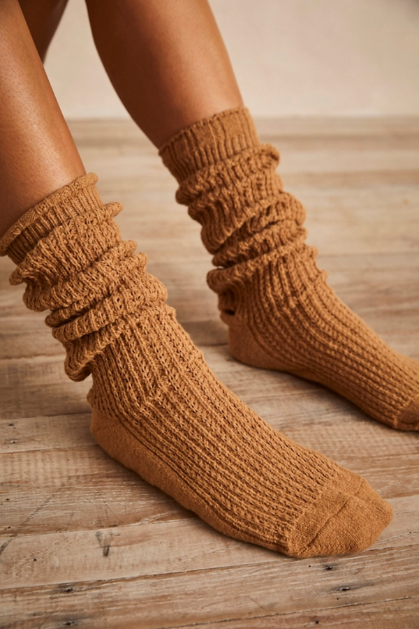 Staple Slouch Socks Camel