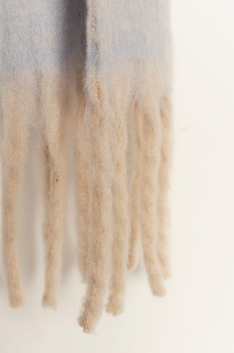 Winter Chill Blanket Scarf Blue