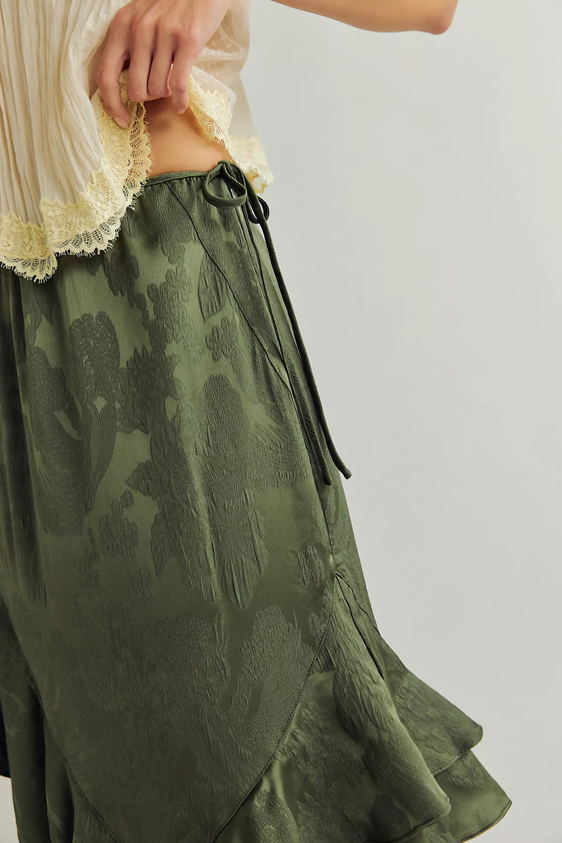 Autumn Promenade Maxi Adventurer