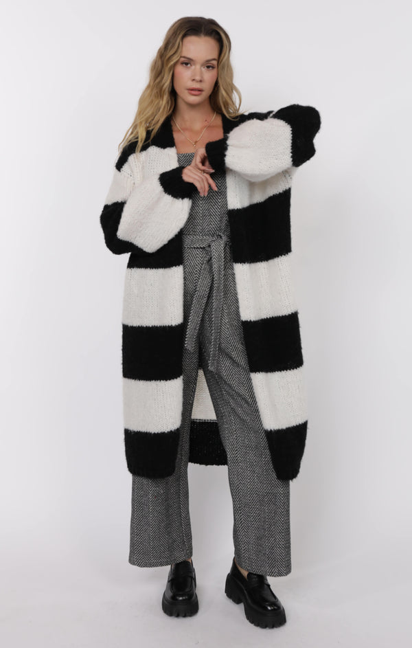 The Suki Bubble Sleeve Duster Black/White Combo