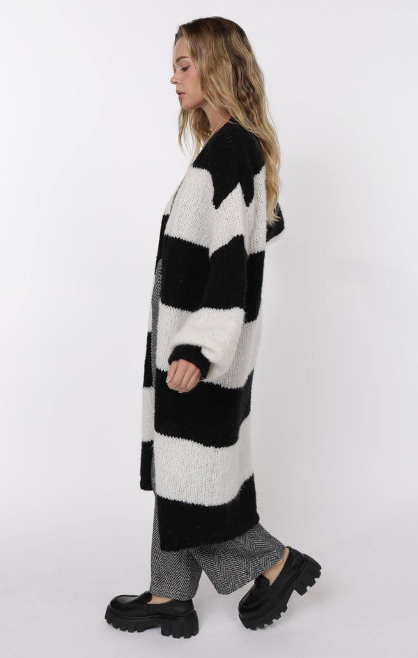 The Suki Bubble Sleeve Duster Black/White Combo