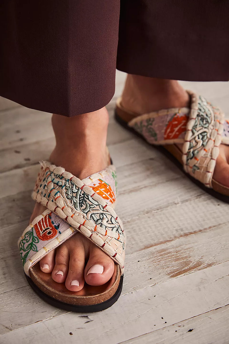 Wildflowers Footbed Sandal Patched Kantha